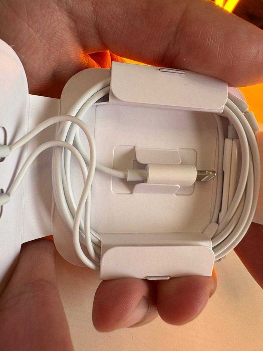 EarPods Apple разъем lighting  для Iphone проводные наушники с микрофоном дротові навушники з мікрофоном