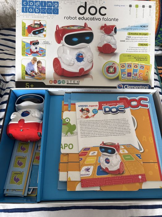 Jogo Robot Exucativo Falante da Clementoni