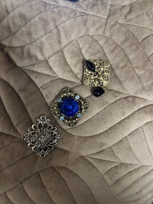 Продам винтажные брошки