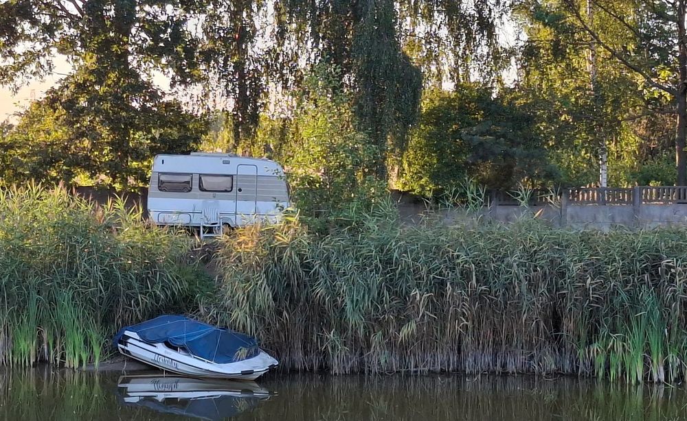 Hymer-Eriba Nova 400  ERIBA-Hymer NOVA400 DMC1000kg stacjonarna w stanie słabym ale jeździ