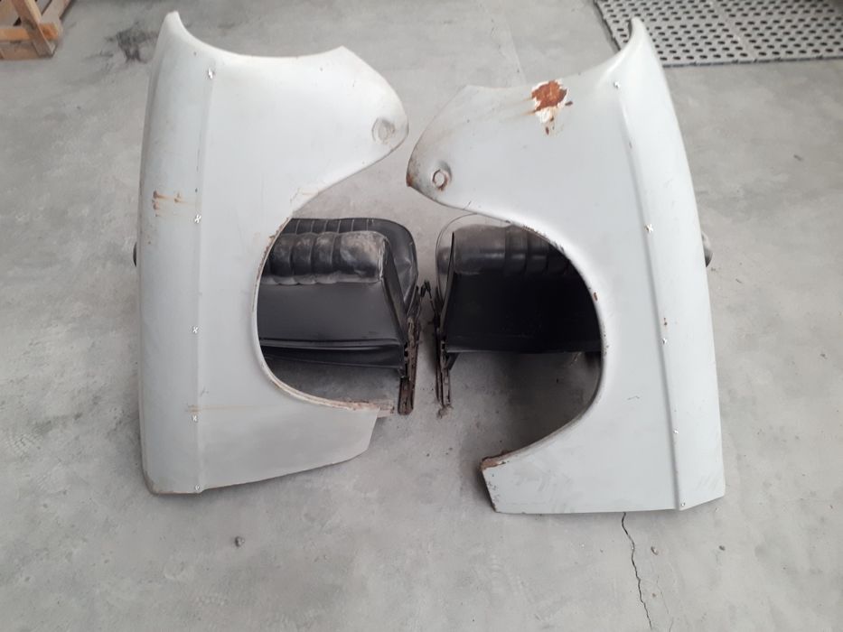 Lote Peças Peugeot 204 portas, capot, mala.