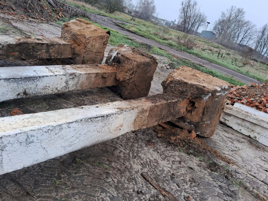 Колони, рігеля, прогони.