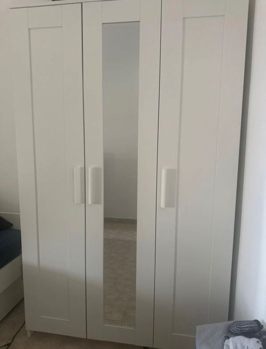 Roupeiro IKEA 3 portas NOVO