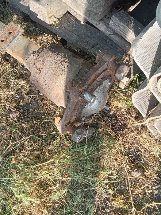 Ось прицепа  колеса ГАЗ53