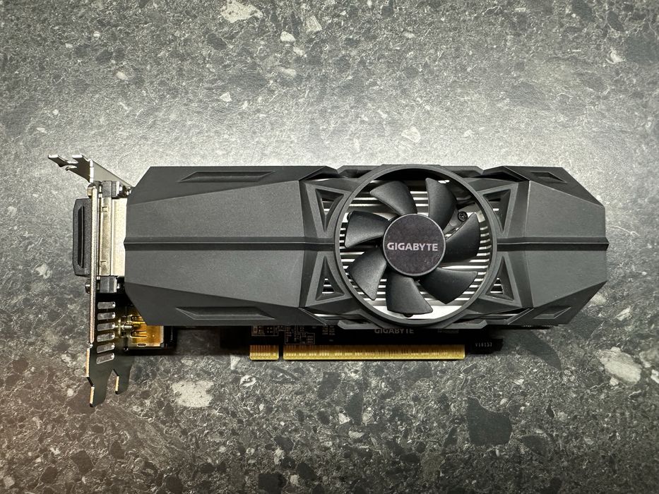 Відеокарта GeForce GTX 1050 Low Profile