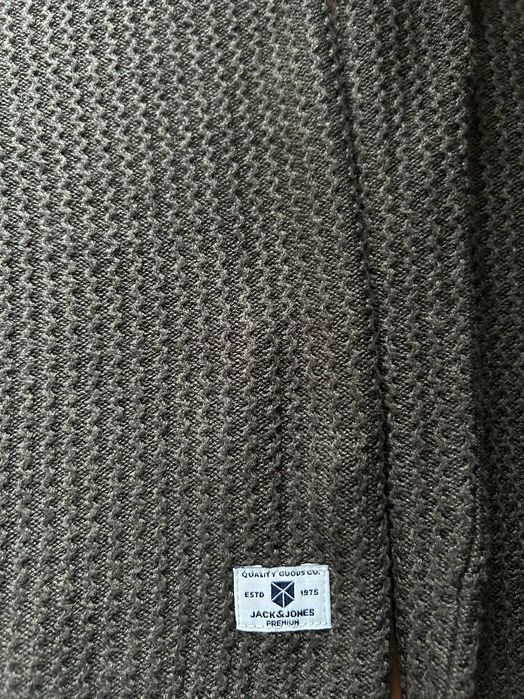 Jack & Jones _ Ciemnozielony sweterk lekki XS/S