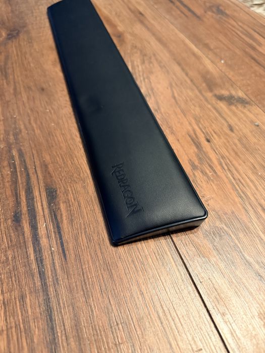 Redragon podkładka pod nadgarstki – dobry st