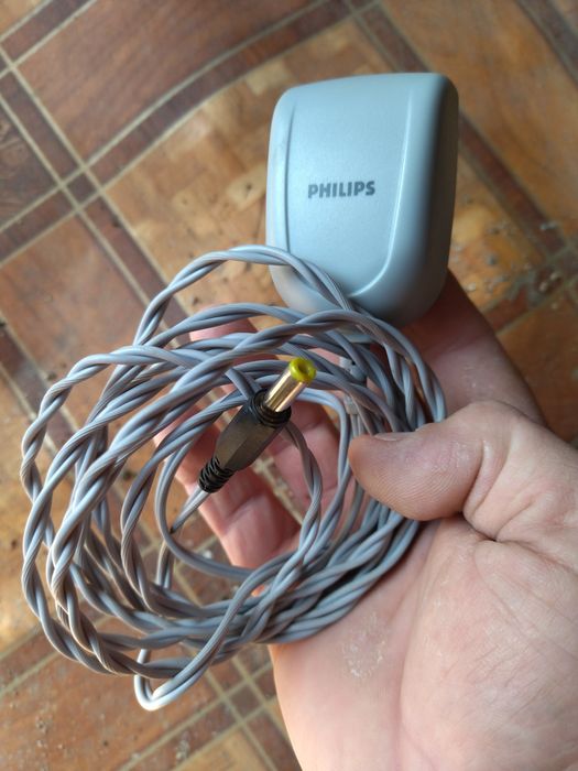 Блоки питания 13.5в.13в.