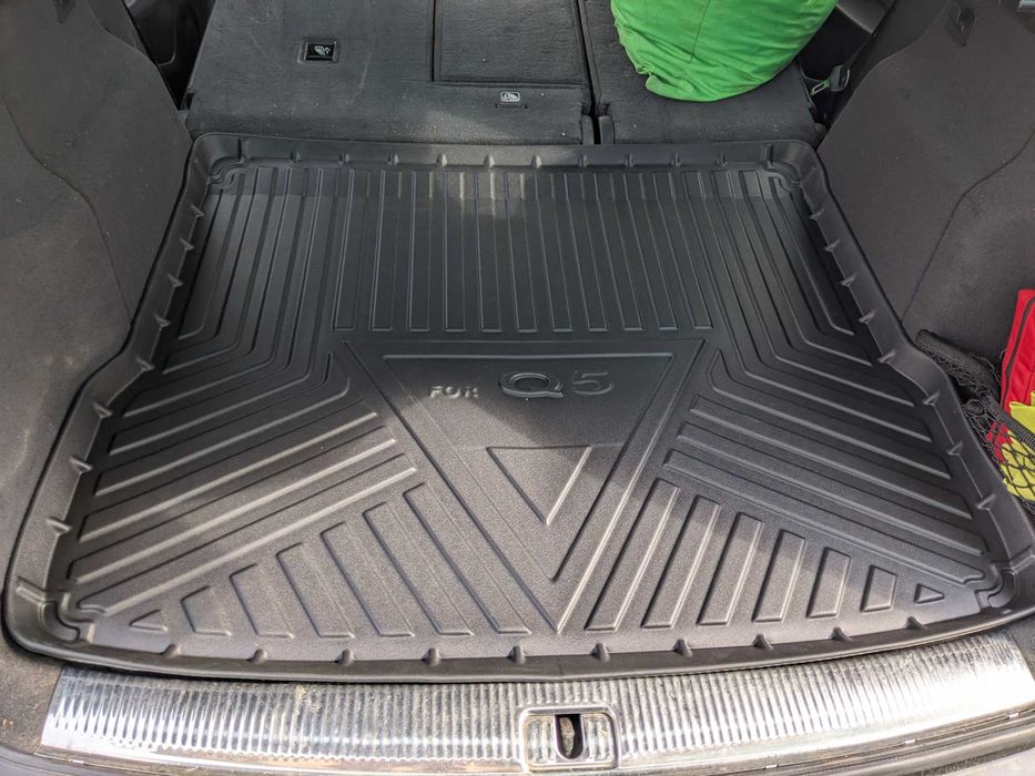 Килимок в багажнік Audi Q5 2008-2017 Ауді КУ 5 Кью5 Ауди Ку5 корито