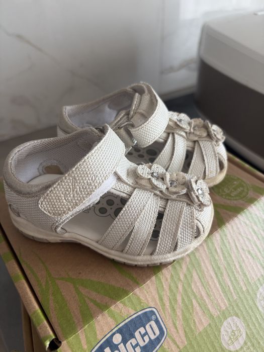 Дитячі босоніжки Chicco Flavia