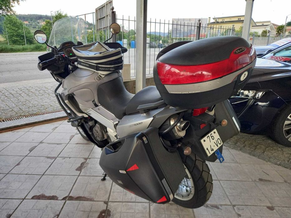 Aprilia Caponord ETV1000