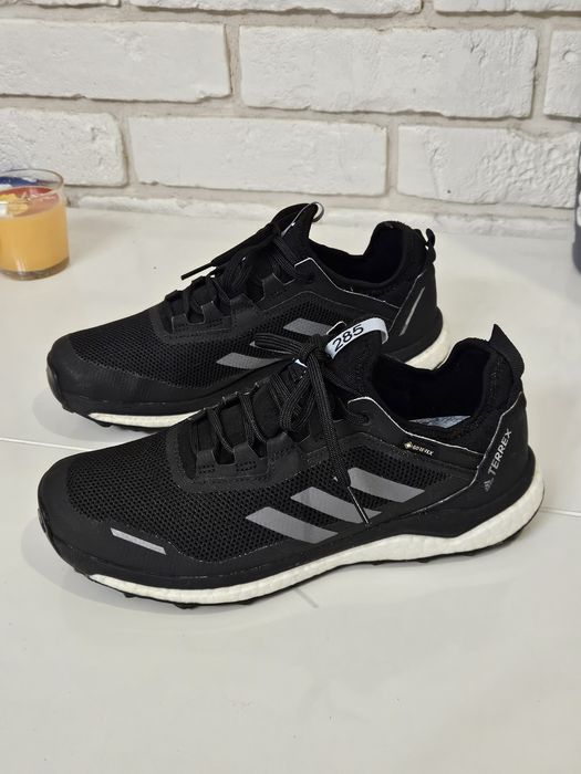 Buty do biegania Adidas Terrex 285 Agravic Flow EF9618 Gore-Tex r. 40