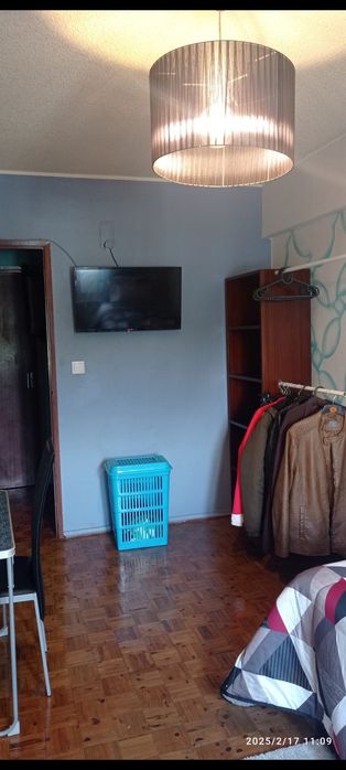 Quarto para arrendar