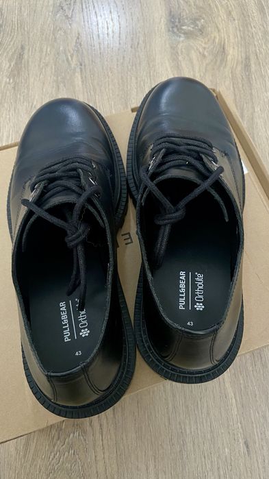 Шкіряні туфлі Pull&Bear, 43 р.