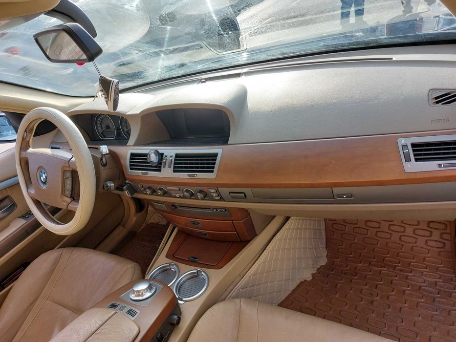 BMW ,série 7 ,V8, GPL, 735I,carro está impecável!