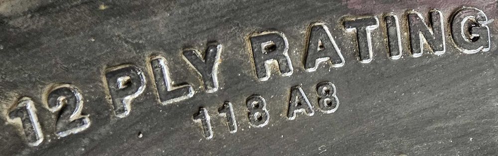 Opony 210/95-24 Horsch by BKT CAŁE *S