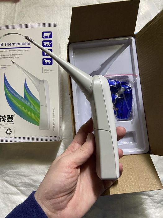 Ветеринарний ректальний термометр