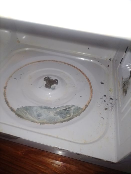 Микроволновка Дельфа б/у