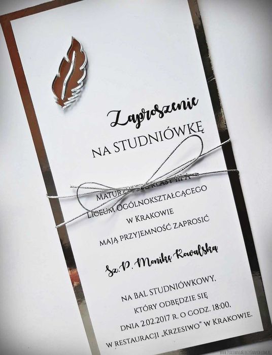 Złote lub srebrne zaproszenie z piórem na Studniówkę, glamour