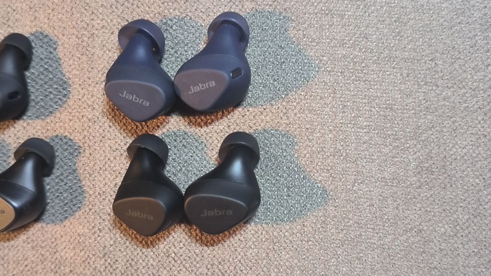 Słuchawka prawda i lewa Jabra Elite 4, 7 Active 75t ,