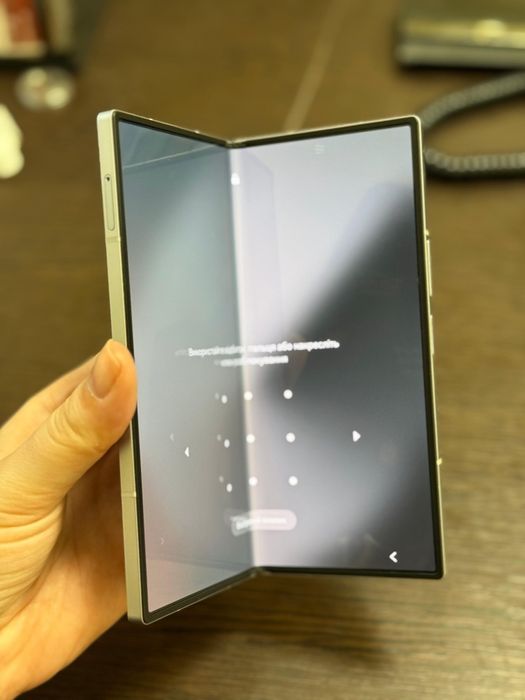 Samsung galaxy z fold 6 12/256 / Samsung galaxy bads 3 pro