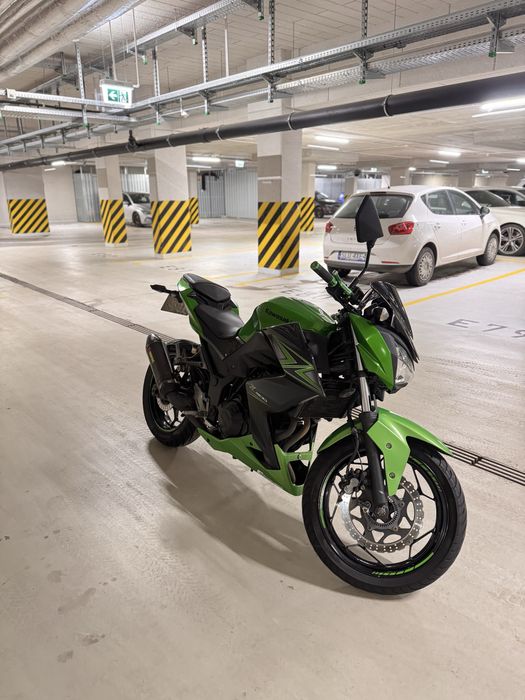 Kawasaki Z300 zadbany