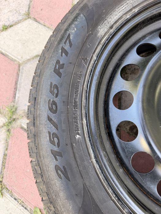 Диски в зборі з резиною R17 215/65