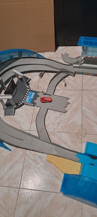 Disney Cars 3 Circuito Internacional da Flórida - Mattel (Usada)