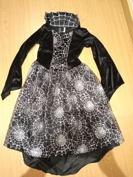 Vestido bruxa H&M 8-10 anos