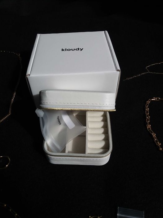 Kloudy Joias de coleção tudo Novo embalado + caixa guarda joias