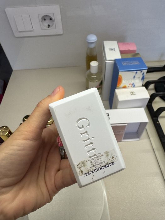 Kilian rose oud Montale roses musk Gritti Night gossip Givenchy L’indertdit