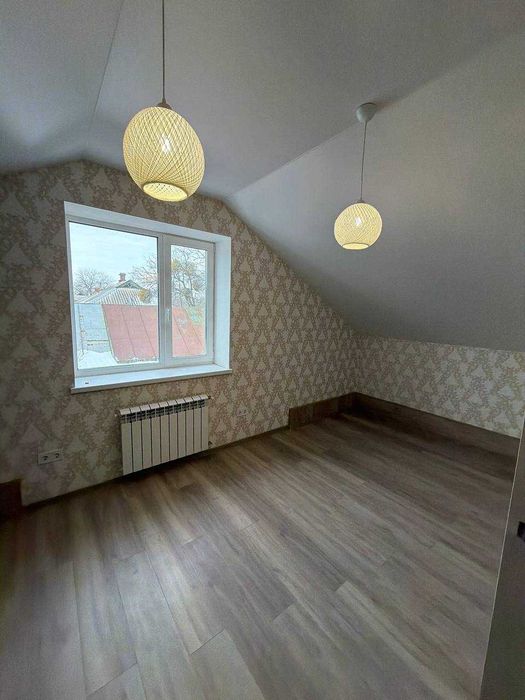 Продаж шикарного будинку з ремонтом