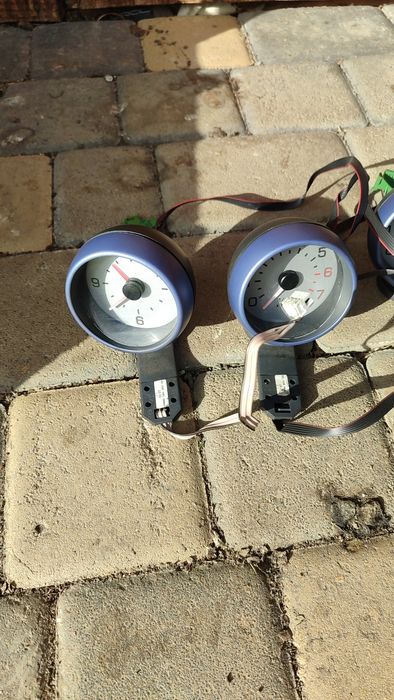 Продам годинник та  тахометр smart 450