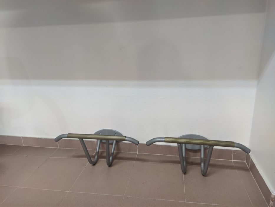 Um espelhos de cabeleireiro