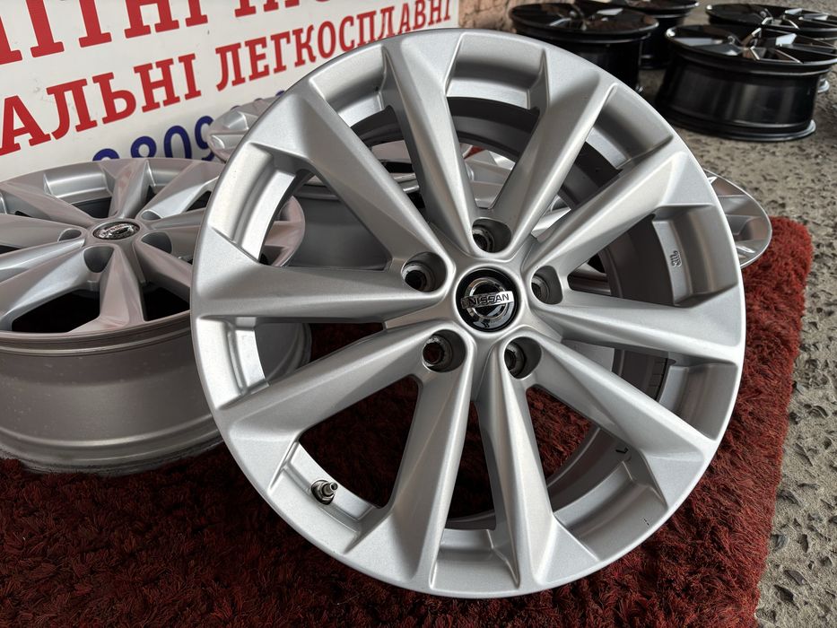 Original Nissan Juke Roque Qashqai X-Trail R17 5x114,3