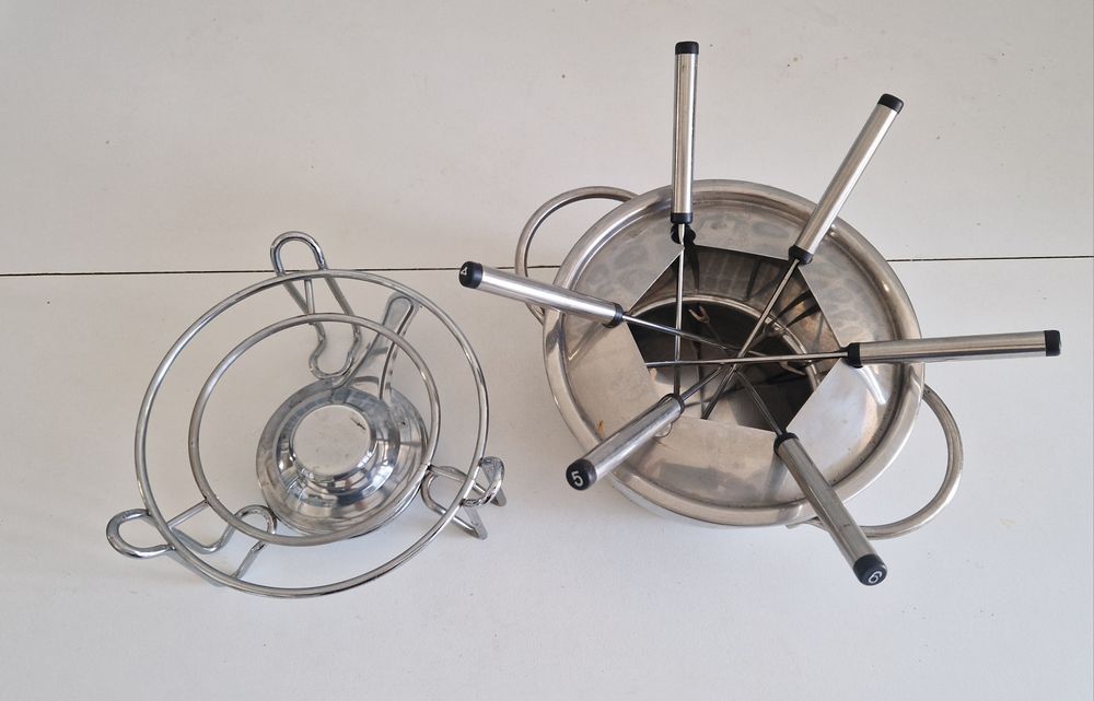 Fondue em inox com acessórios