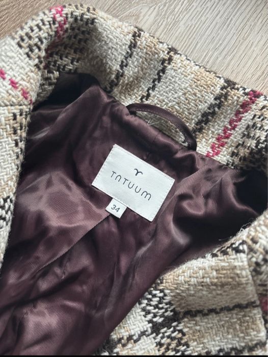 Plaszcz damski welniany tatuum