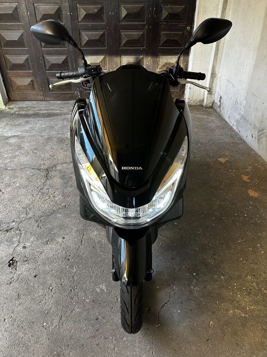 Honda Pcx 125 JF57 apenas 3500km