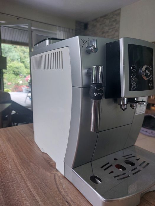 Ekspres De Longhi