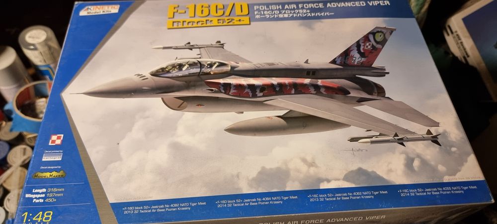 F-16 C/D Kinetic 48076 dodatki