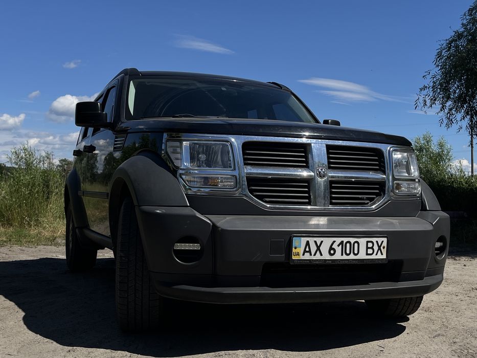 Продам Dodge Nitro