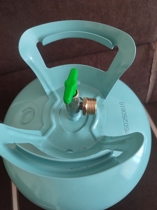 Балон з фріону перероблений під пропан