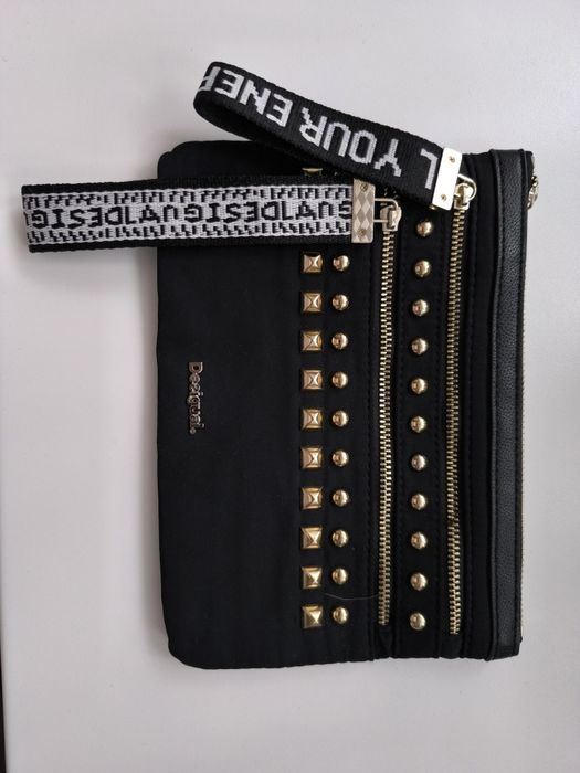 Saszetka kosmetyczka Desigual