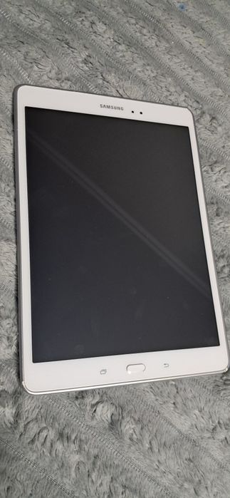 продам планшет Samsung