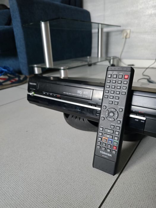 Magnetowid VHS / Nagrywarka dvd hdd To