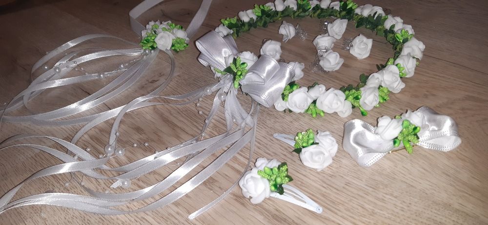 Wianek komunijny bialo zielony zestaw