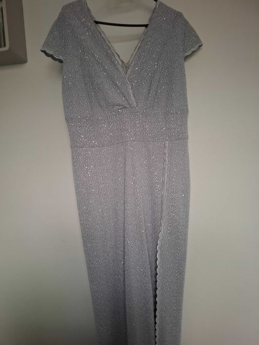 PIEKNA Sukienka 42/44