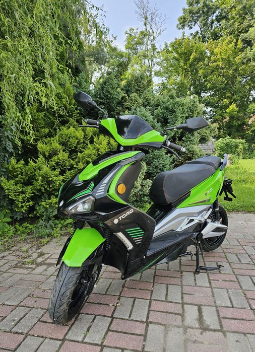 Skuter TORQ  e-max  Led Elektryk