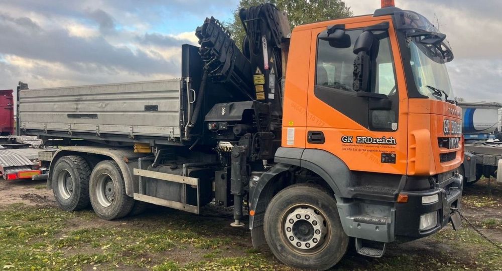 Iveco Trakker 6x4 Hds Hiab 220 Sterowany Radiowo 5-6 Funkcja  Wywrotka Kipper 3 stronny