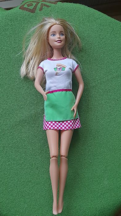 кукла Барби из игрового набора "Барби Пицц